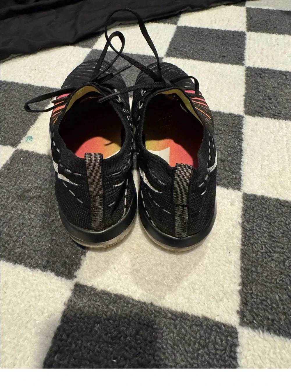 Nike Black Knit Sneakers with Orange-Yellow Gradient Insole - Picture 4 of 8